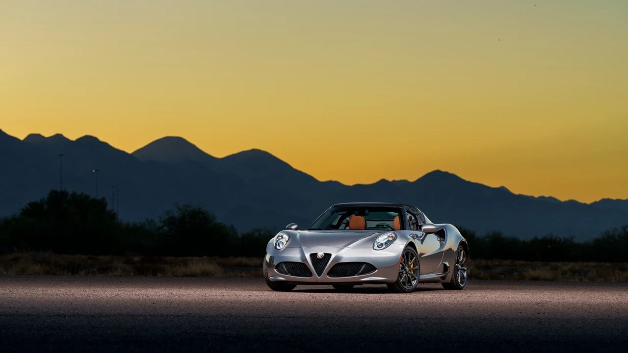 2016 Alfa Romeo 4C Spider - Image 7 of 31