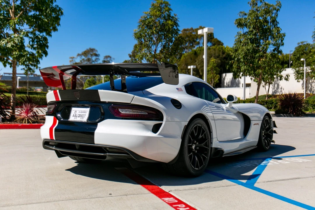 2016 Dodge Viper ACR 5th Gen - Image 8 of 31