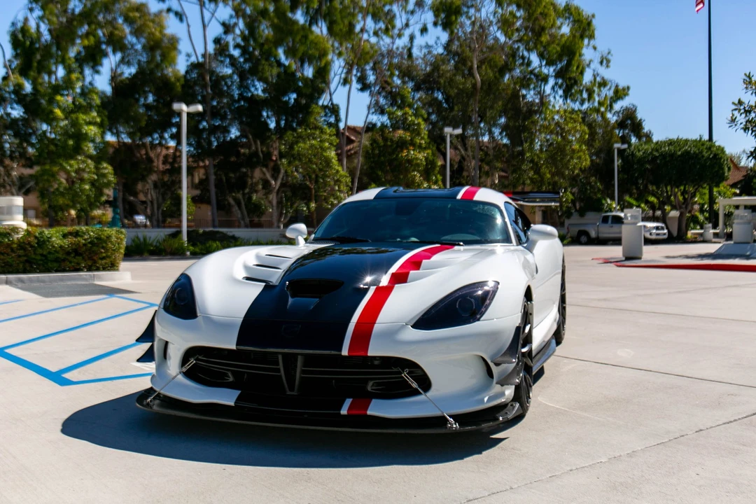2016 Dodge Viper ACR 5th Gen - Image 4 of 31