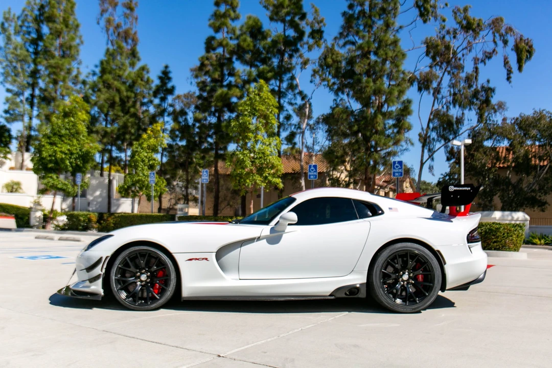 2016 Dodge Viper ACR 5th Gen - Image 12 of 31