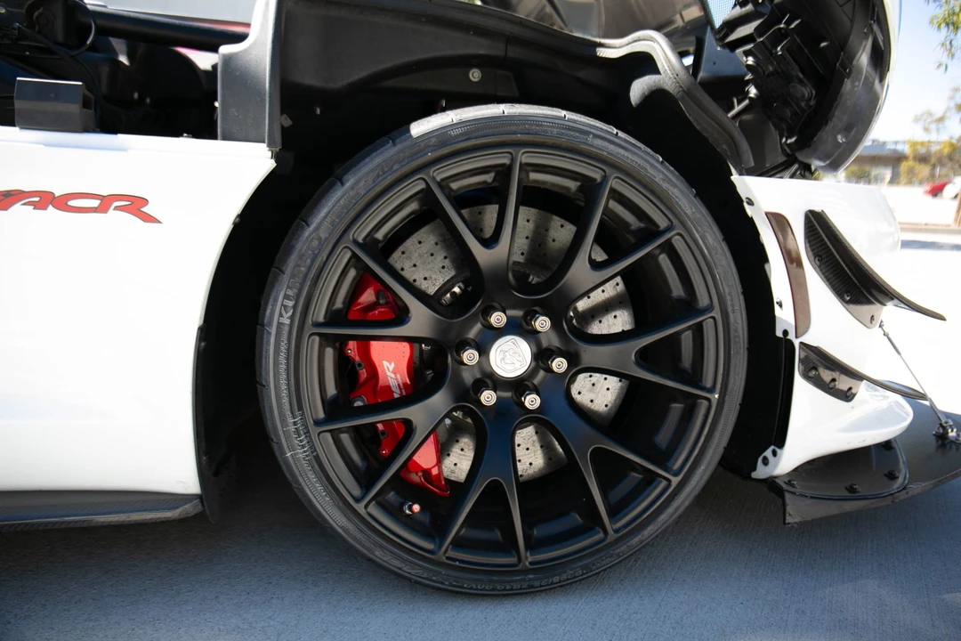 2016 Dodge Viper ACR 5th Gen - Image 25 of 31