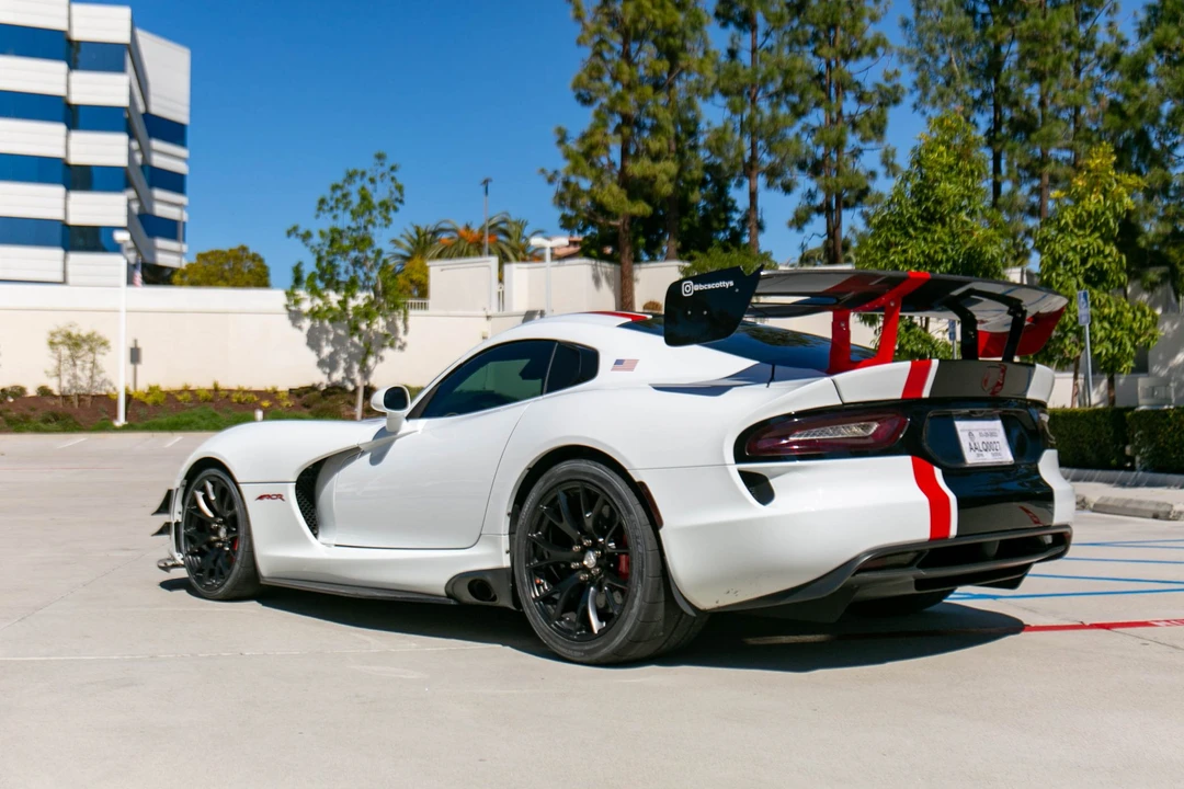 2016 Dodge Viper ACR 5th Gen - Image 11 of 31