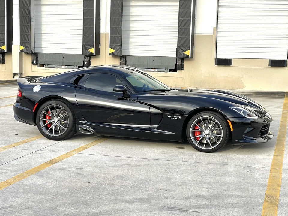 2016 Dodge Viper 5th Gen - Image 16 of 31