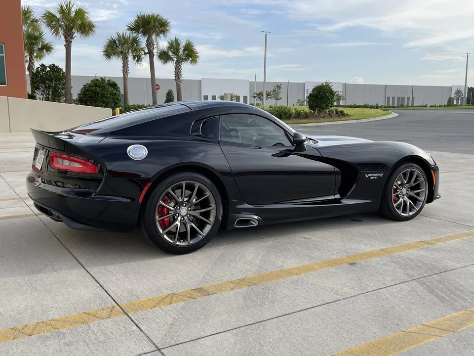 2016 Dodge Viper 5th Gen - Image 26 of 31