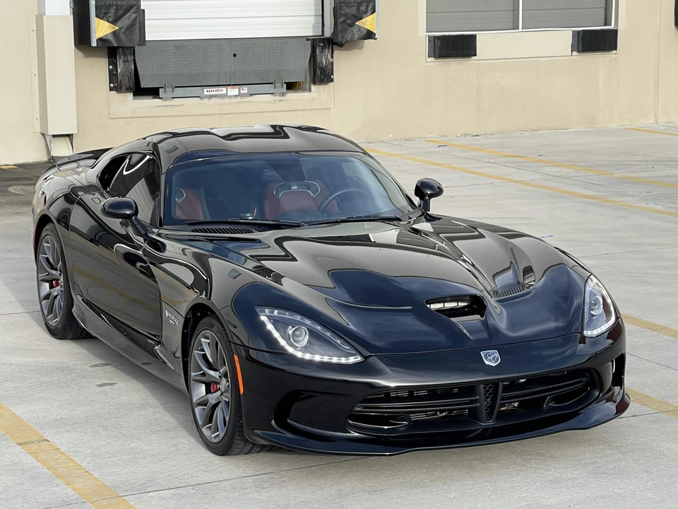 2016 Dodge Viper 5th Gen - Image 5 of 31