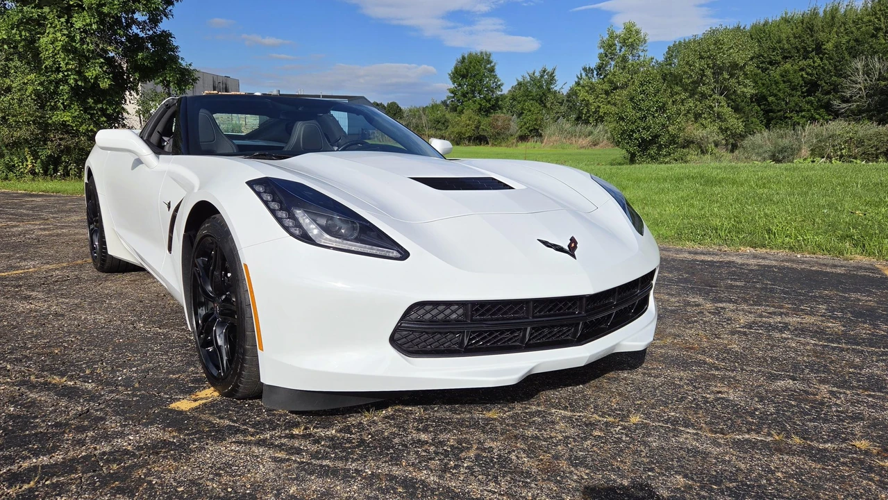 2017 Chevrolet Corvette C7 - Image 8 of 31