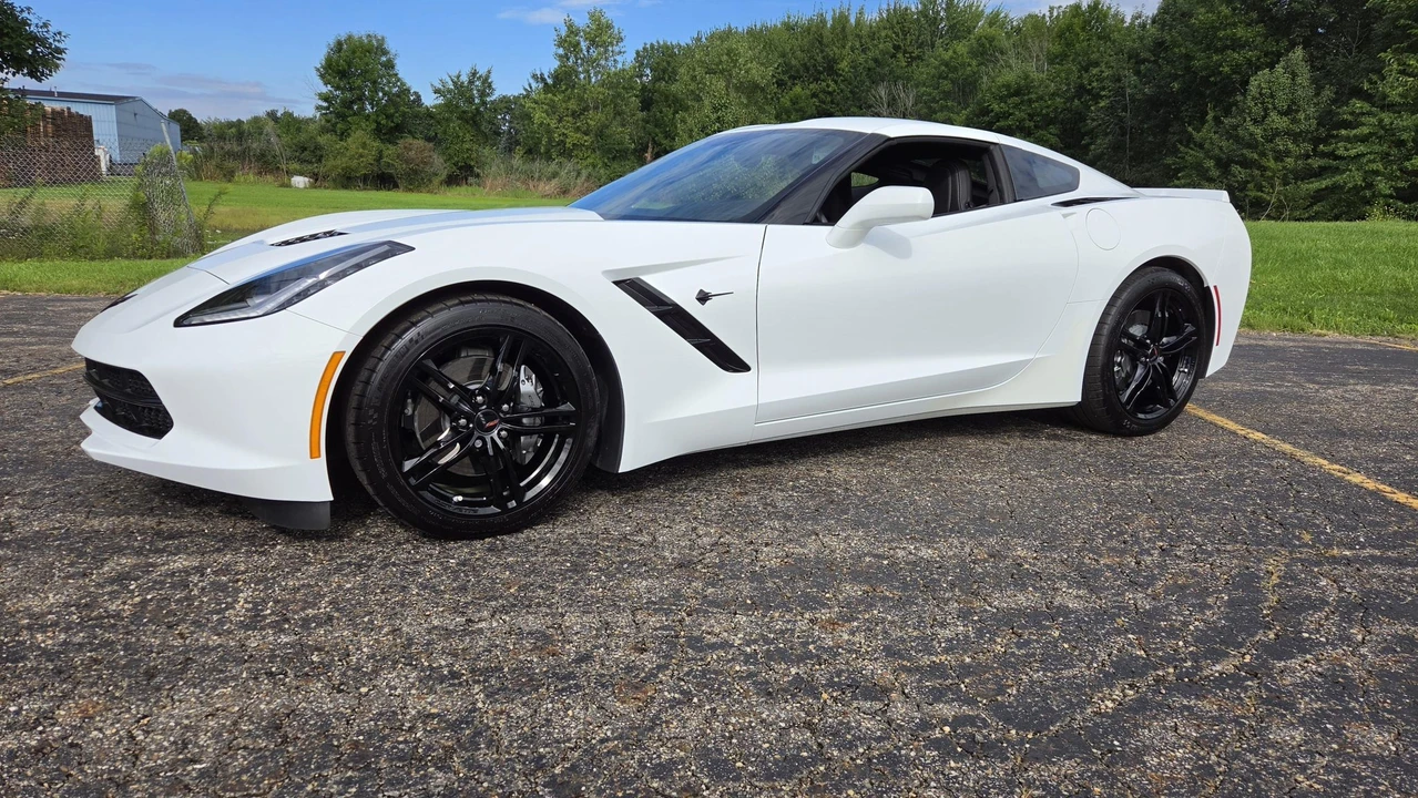 2017 Chevrolet Corvette C7 - Image 20 of 31