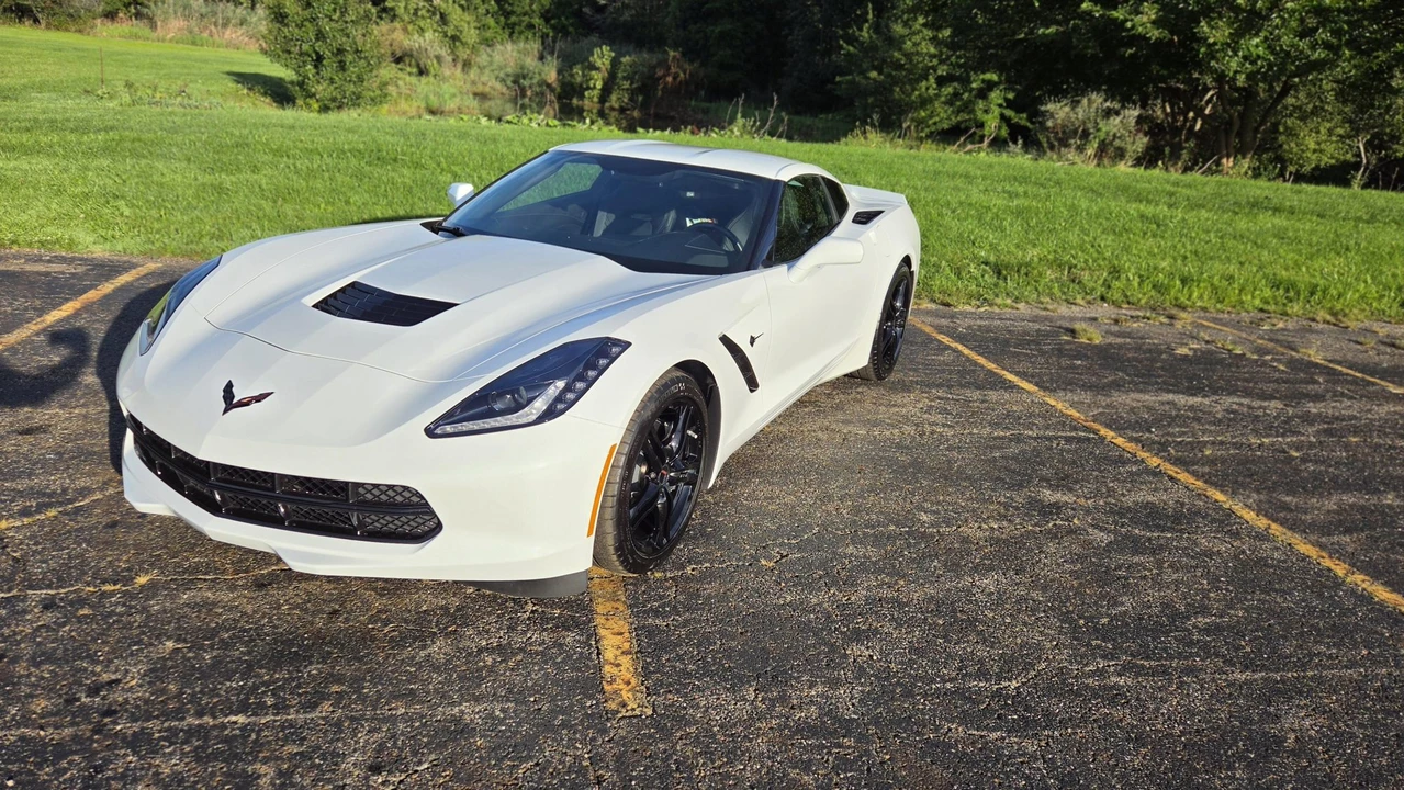 2017 Chevrolet Corvette C7 - Image 24 of 31