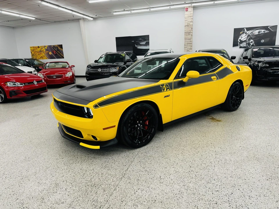 2018 Dodge Challenger SRT8 & 392 3rd Gen - Image 21 of 31