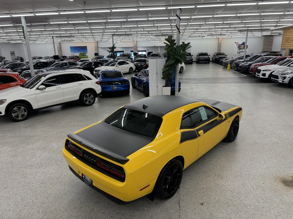 2018 Dodge Challenger SRT8 & 392 3rd Gen - Image 13 of 31