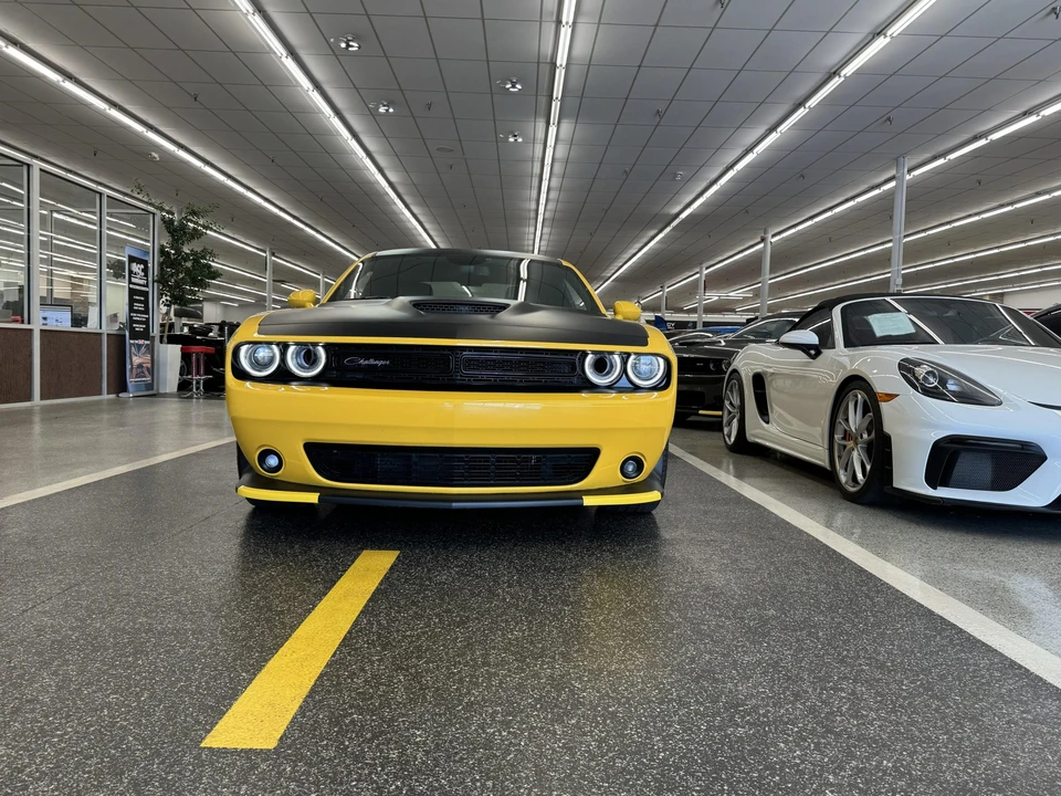 2018 Dodge Challenger SRT8 & 392 3rd Gen - Image 4 of 31