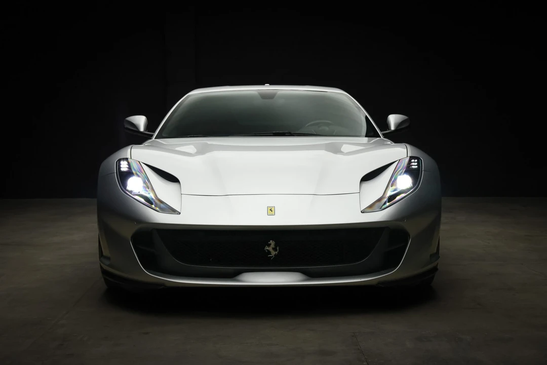 2018 Ferrari 812 Superfast - Image 11 of 31
