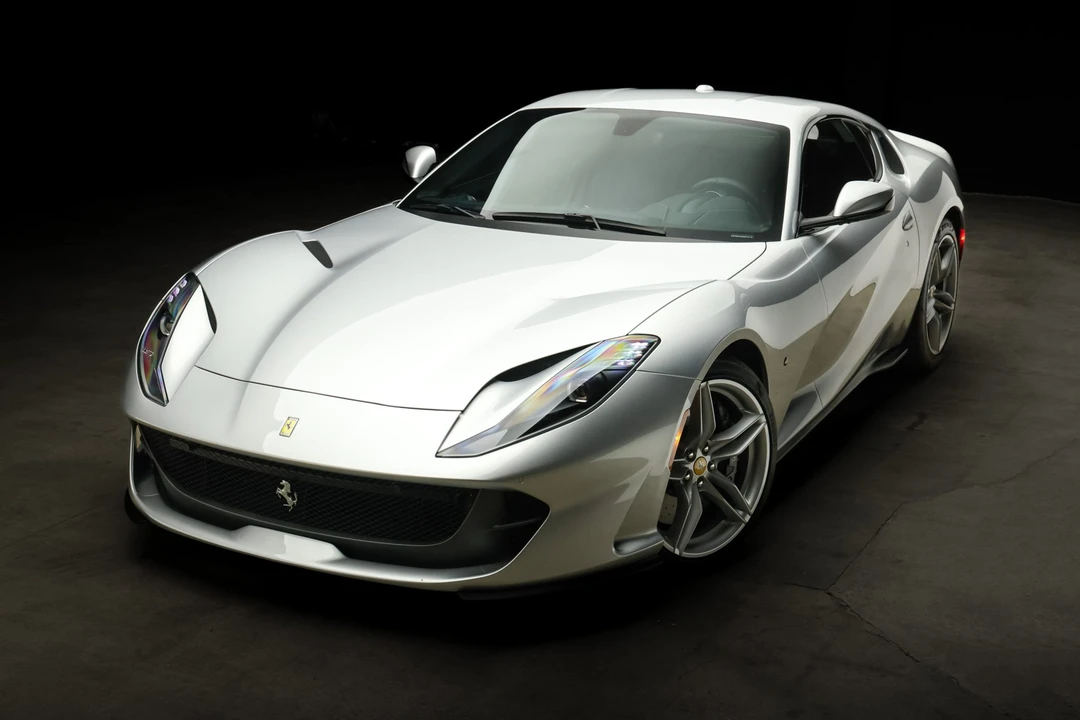 2018 Ferrari 812 Superfast - Image 8 of 31