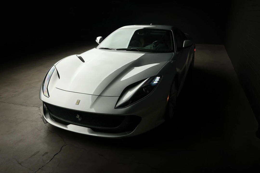 2018 Ferrari 812 Superfast - Image 7 of 31
