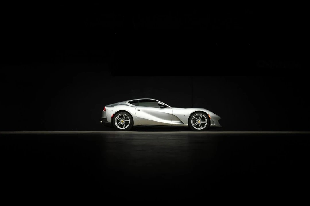 2018 Ferrari 812 Superfast - Image 21 of 31