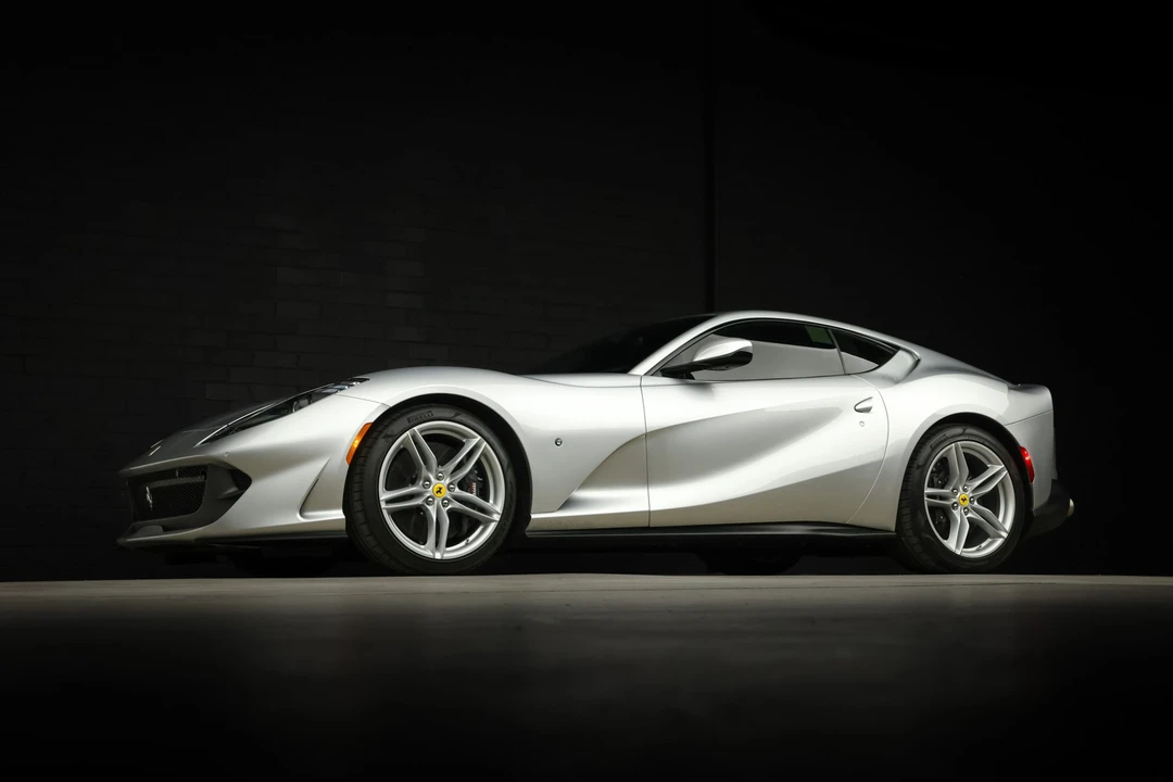 2018 Ferrari 812 Superfast - Image 2 of 31
