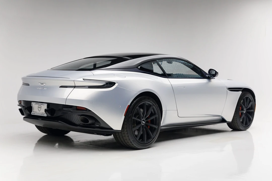 2019 Aston Martin DB11 AMR - Image 7 of 31