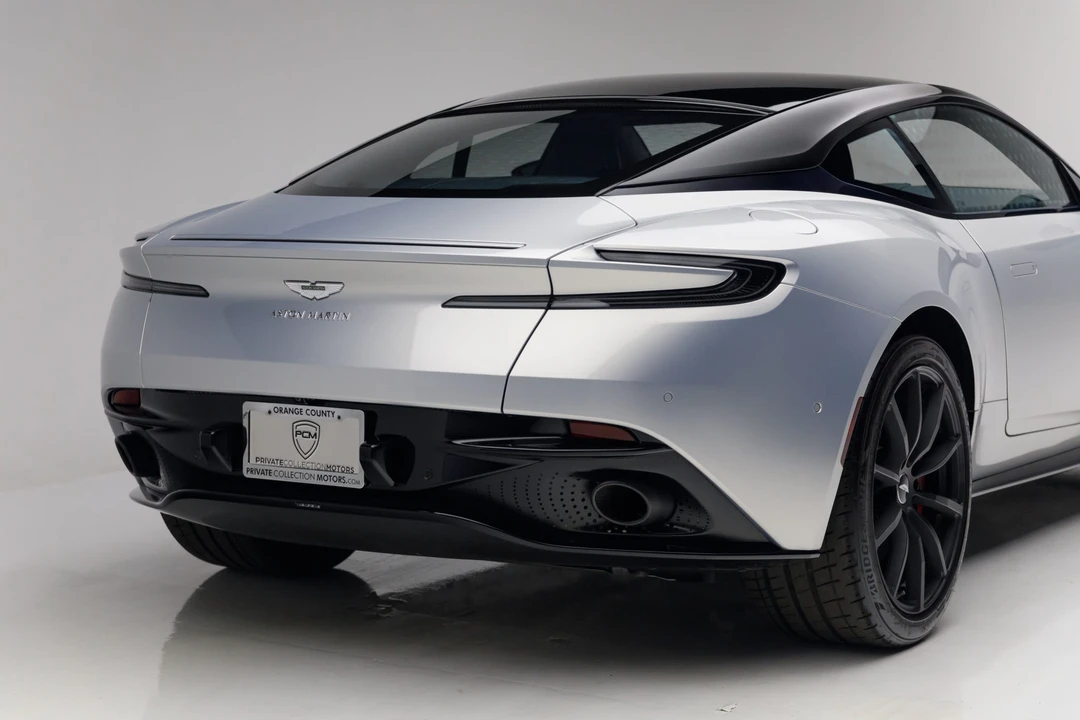2019 Aston Martin DB11 AMR - Image 16 of 31