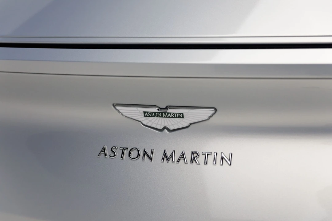 2019 Aston Martin DB11 AMR - Image 24 of 31