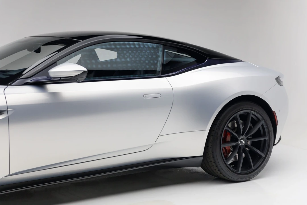 2019 Aston Martin DB11 AMR - Image 15 of 31