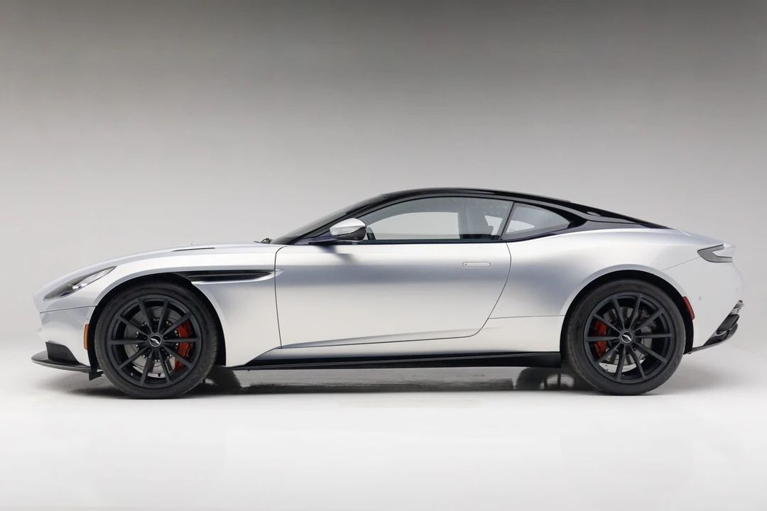 2019 Aston Martin DB11 AMR - Image 4 of 31