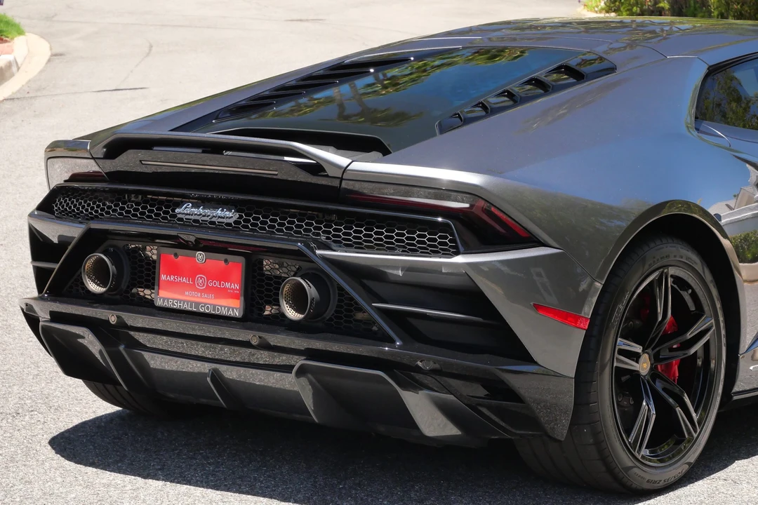 2021 Lamborghini Huracan LP610-2 EVO - Image 17 of 31