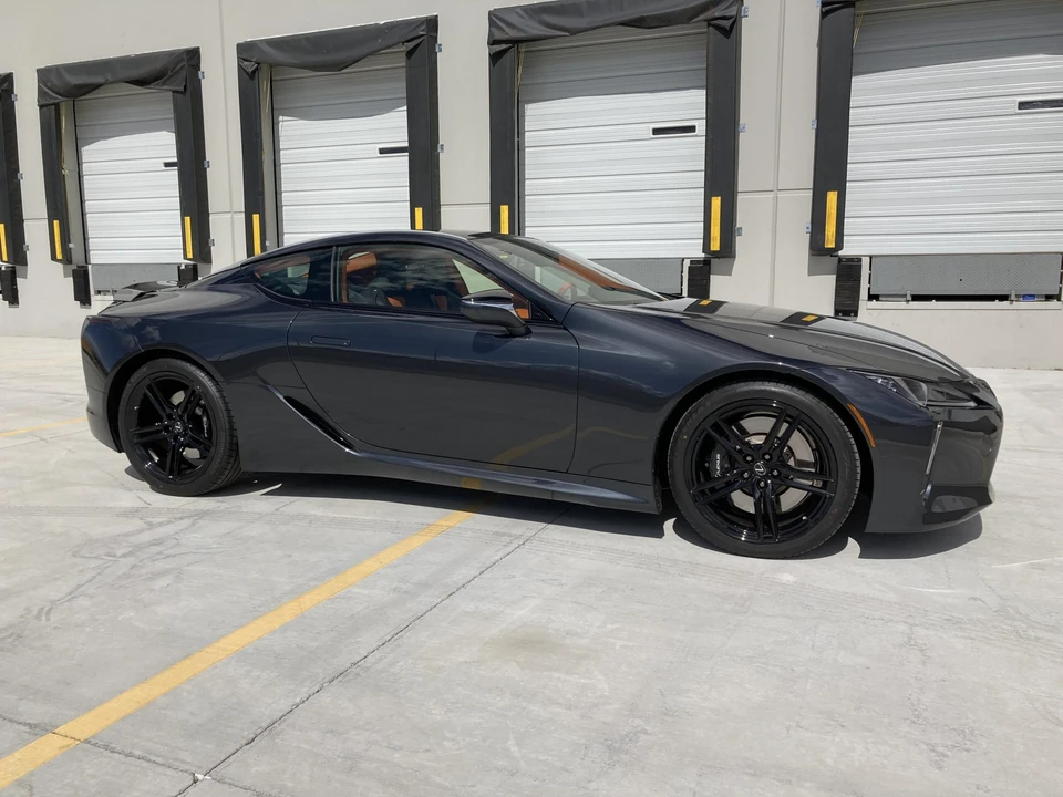 2022 Lexus LC - Image 30 of 31