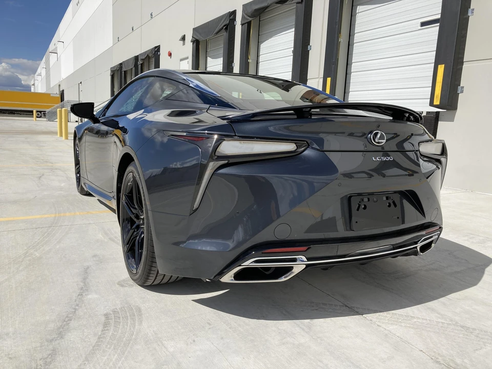 2022 Lexus LC - Image 20 of 31