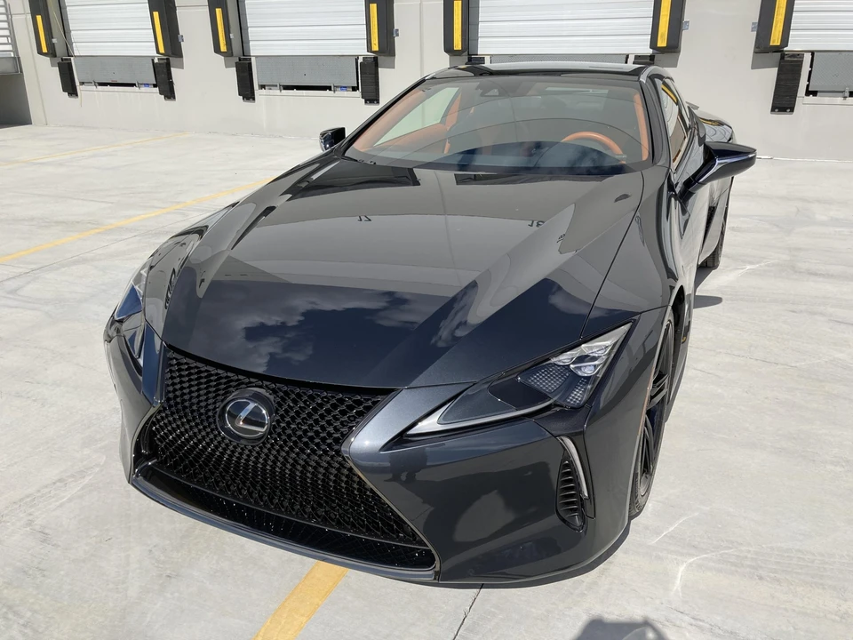 2022 Lexus LC - Image 10 of 31