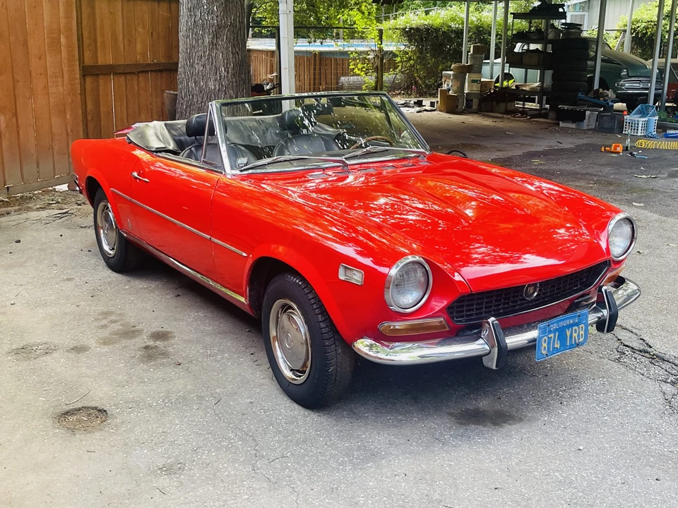 1973 Fiat 124 Sport Spider - Image 14 of 31