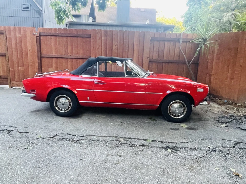 1973 Fiat 124 Sport Spider - Image 13 of 31