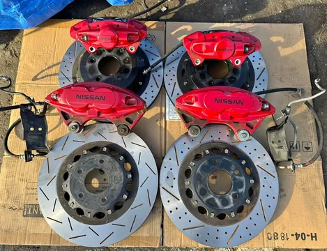 Nissan 370z Nismo BBK