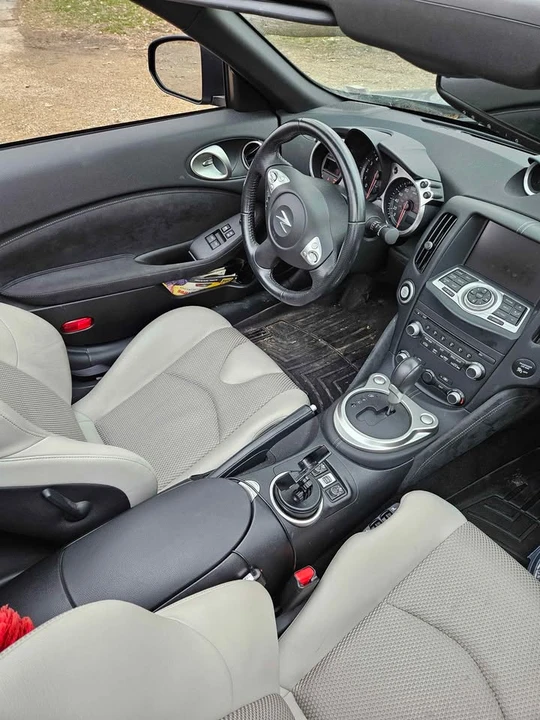Nissan 370Z 6th Gen - Image 5 of 7