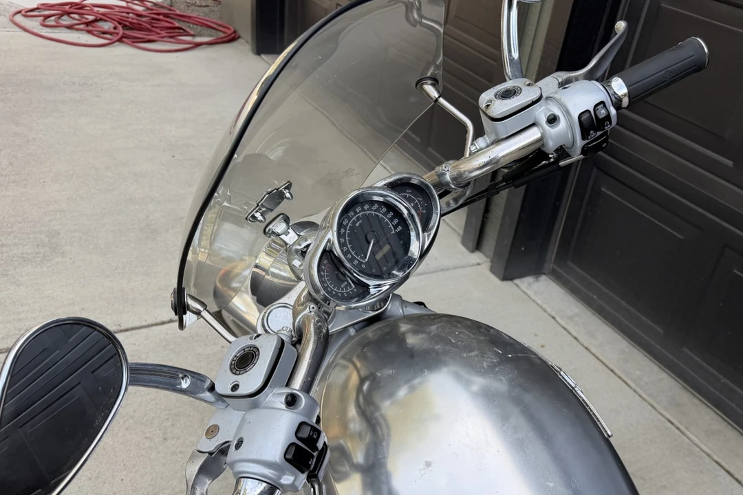 2003 Harley-Davidson V-Rod - Image 4 of 8
