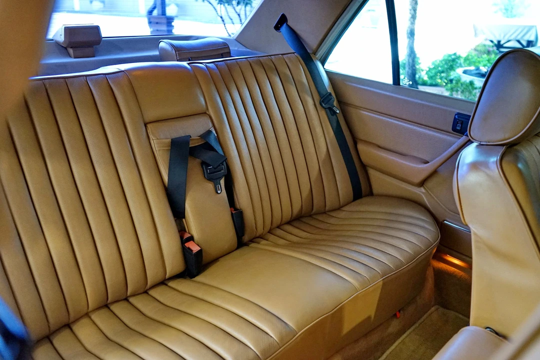 1986 Mercedes-Benz W124 E-Class - Image 26 of 31