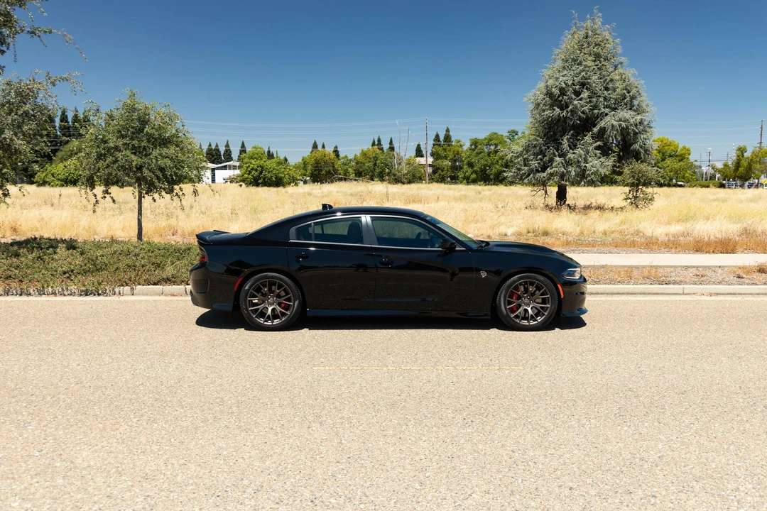 2016 Dodge Charger SRT Hellcat 7th Gen - Image 21 of 31