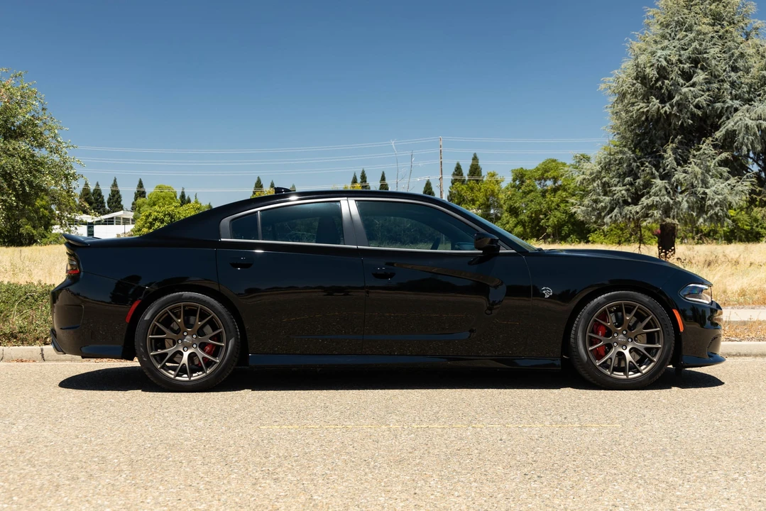 2016 Dodge Charger SRT Hellcat 7th Gen - Image 20 of 31