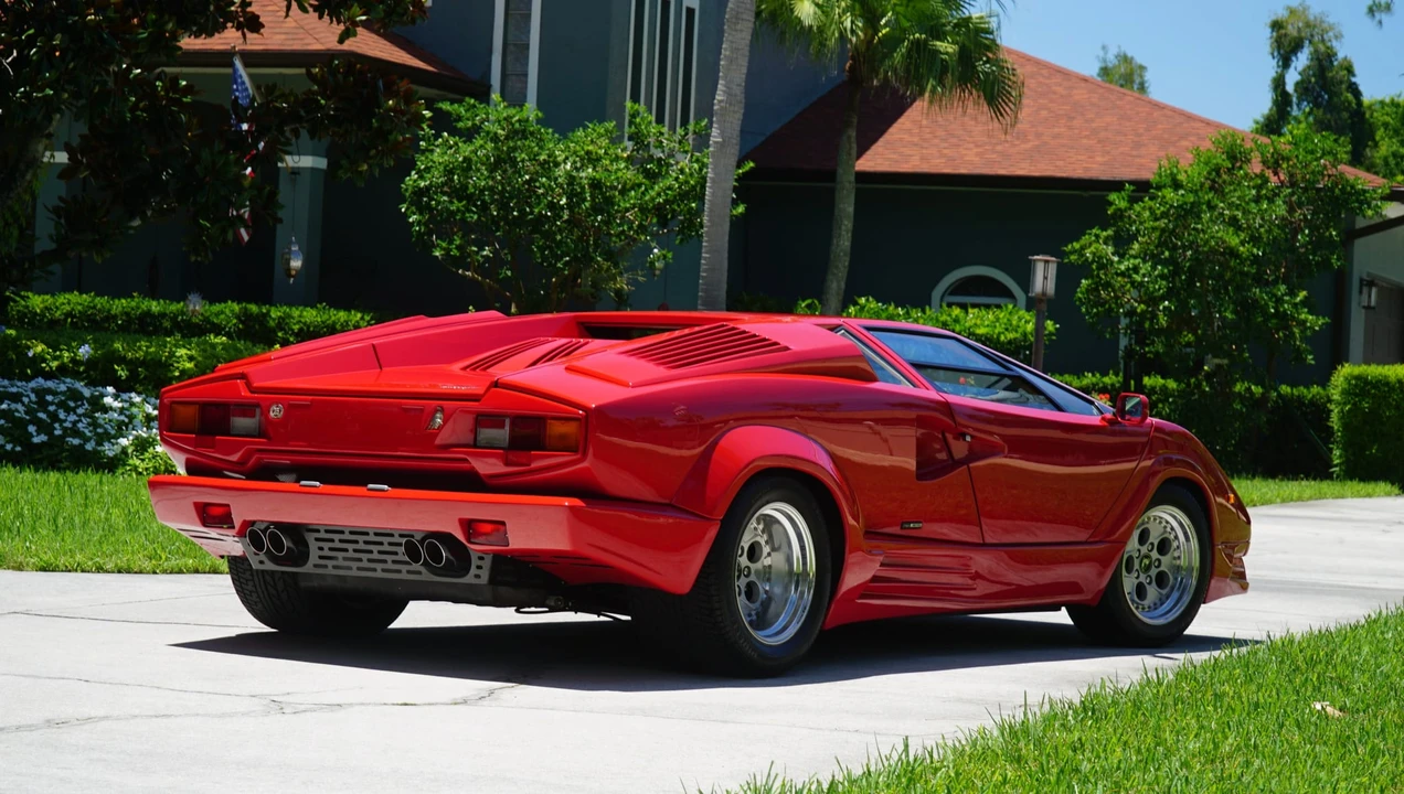 1989 Lamborghini Countach 25th Anniversary Edition - Image 30 of 31