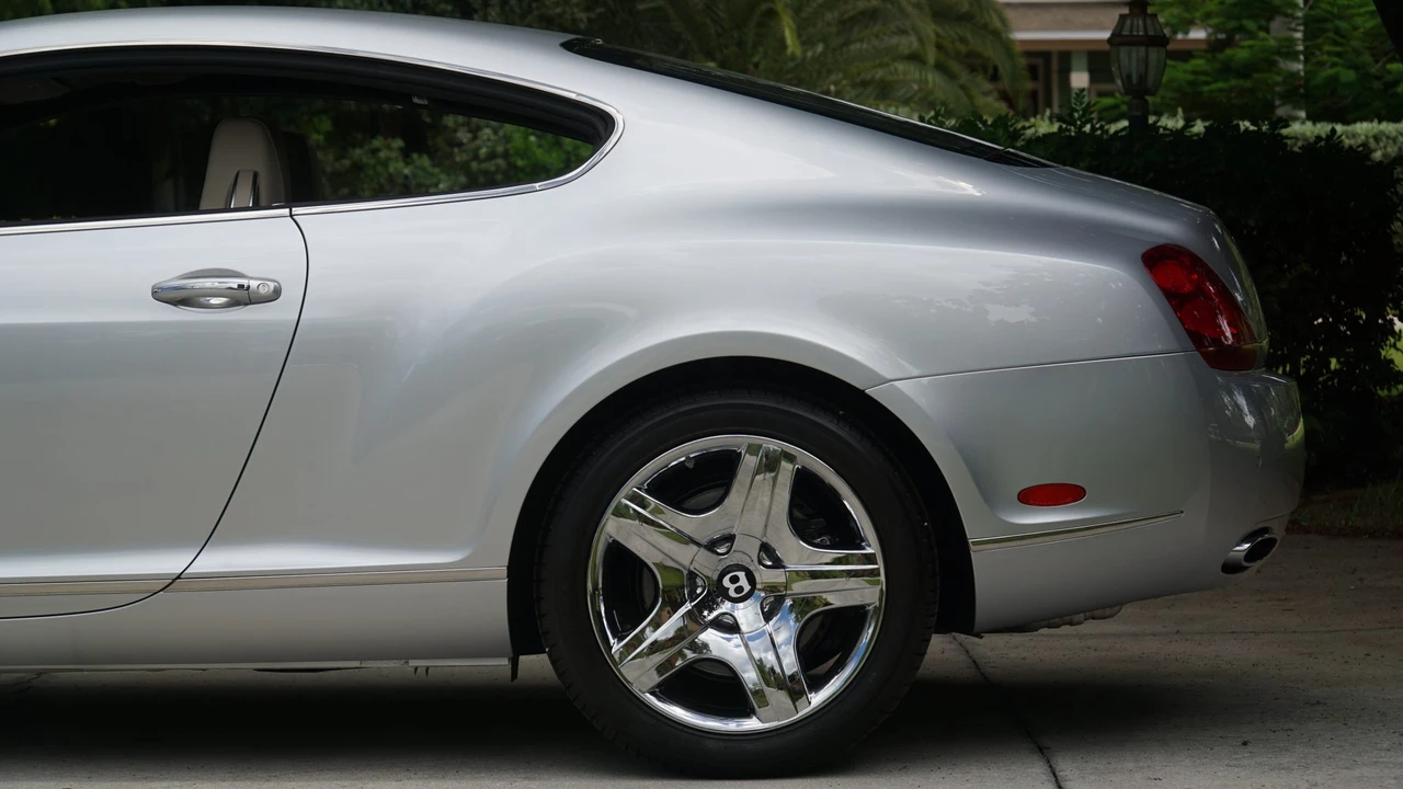 2005 Bentley Continental GT 1st Gen - Image 19 of 31