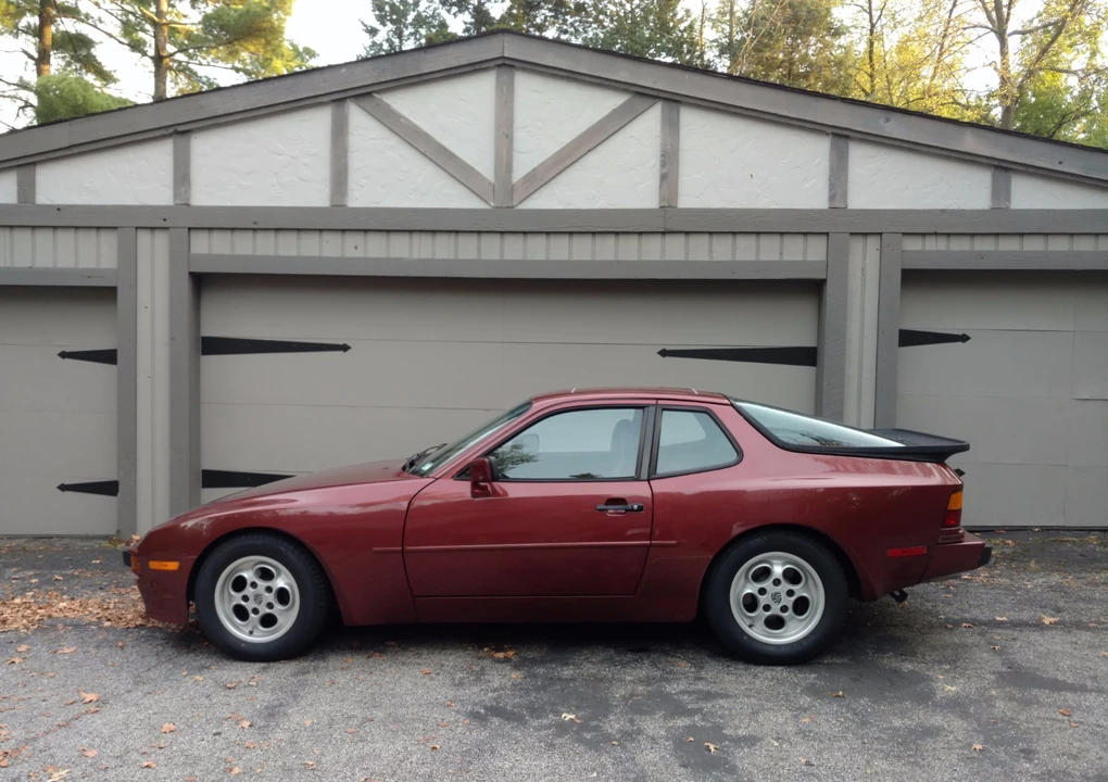 1985 Porsche 944 - Image 22 of 31