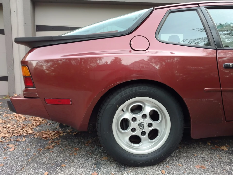 1985 Porsche 944 - Image 13 of 31