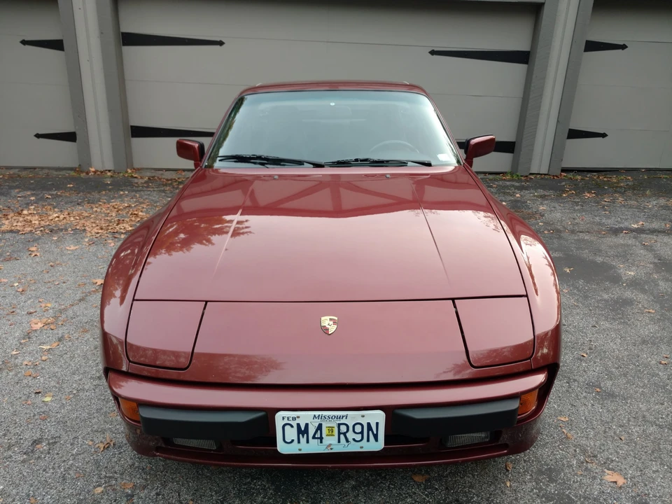 1985 Porsche 944 - Image 6 of 31