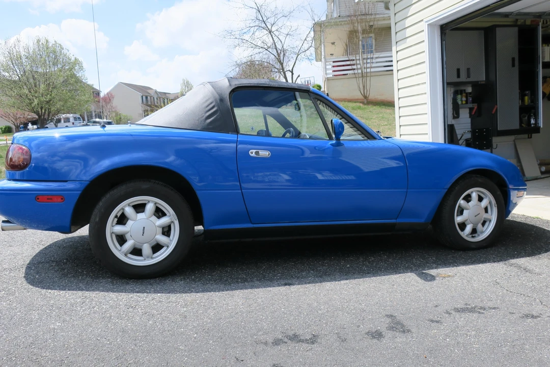1990 Mazda NA MX-5 Miata - Image 22 of 31