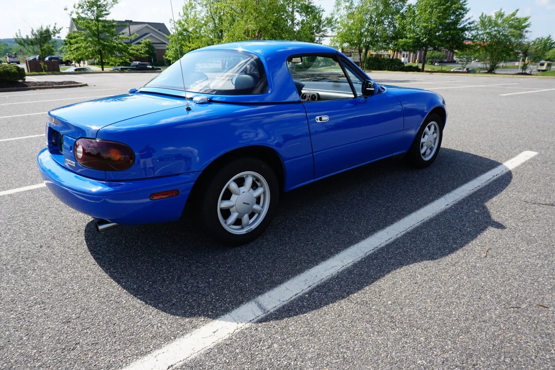 1990 Mazda NA MX-5 Miata - Image 11 of 31