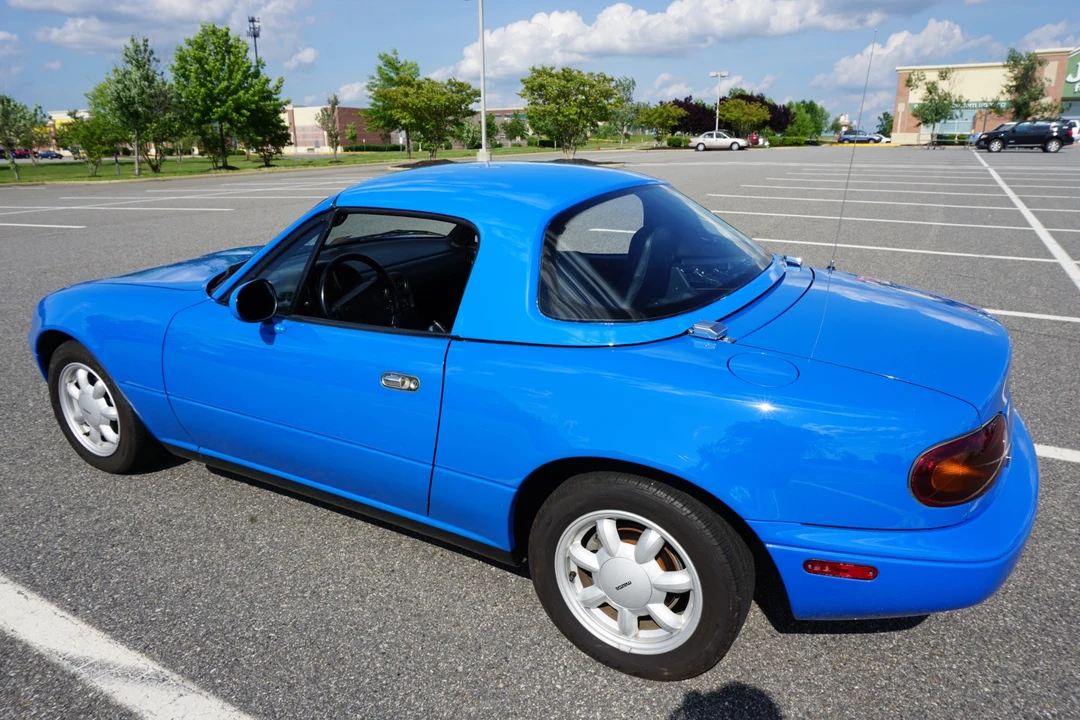 1990 Mazda NA MX-5 Miata - Image 19 of 31