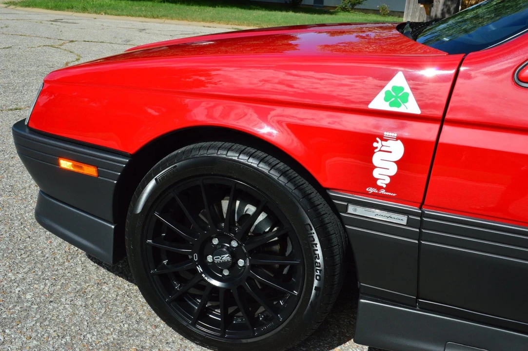 1995 Alfa Romeo 164 Quadrifoglio Verde - Image 4 of 31