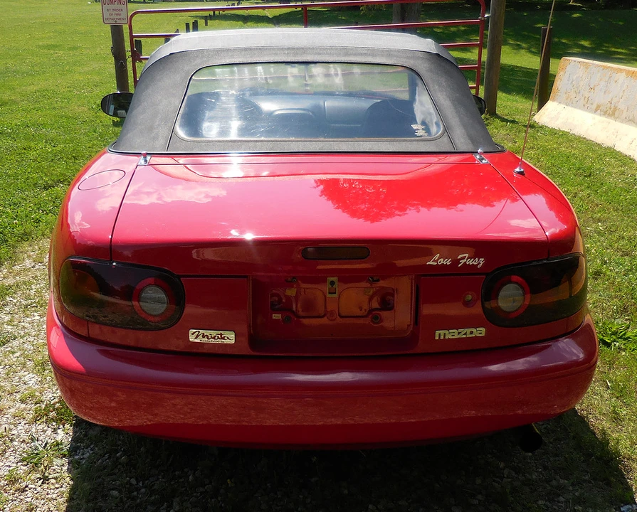1996 Mazda NA MX-5 Miata - Image 27 of 31
