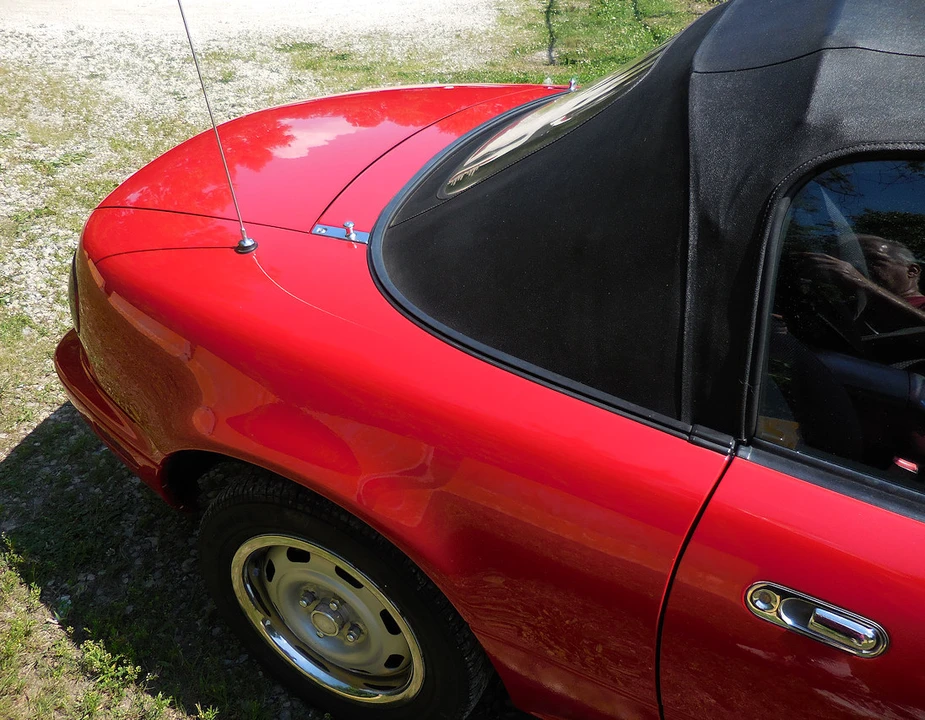 1996 Mazda NA MX-5 Miata - Image 19 of 31