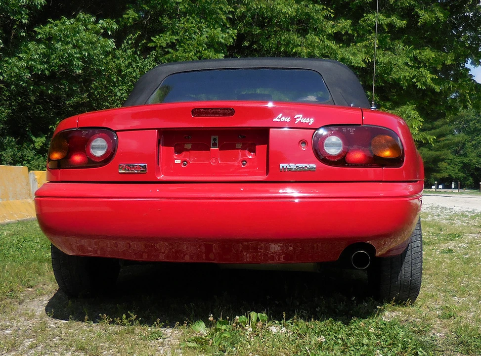 1996 Mazda NA MX-5 Miata - Image 25 of 31