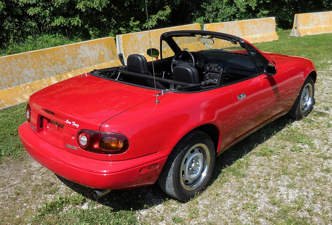 1996 Mazda NA MX-5 Miata - Image 14 of 31